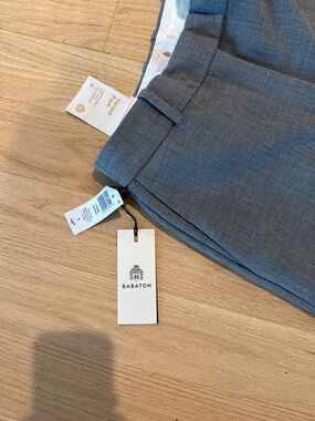 Aritzia Versed gray ankle length pants